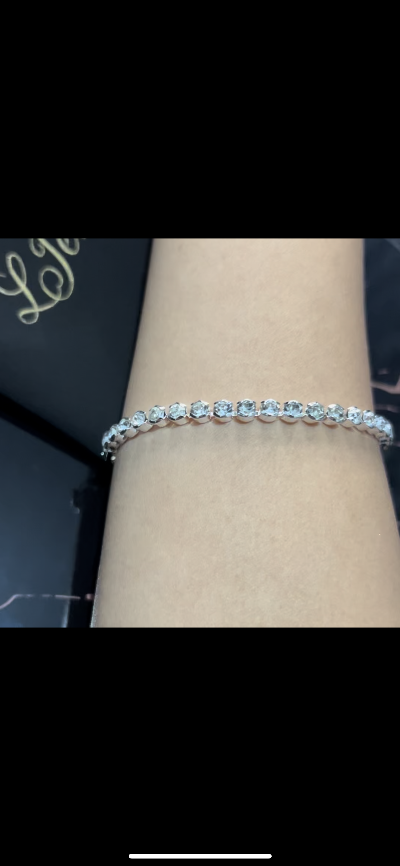 Round diamond bracelet