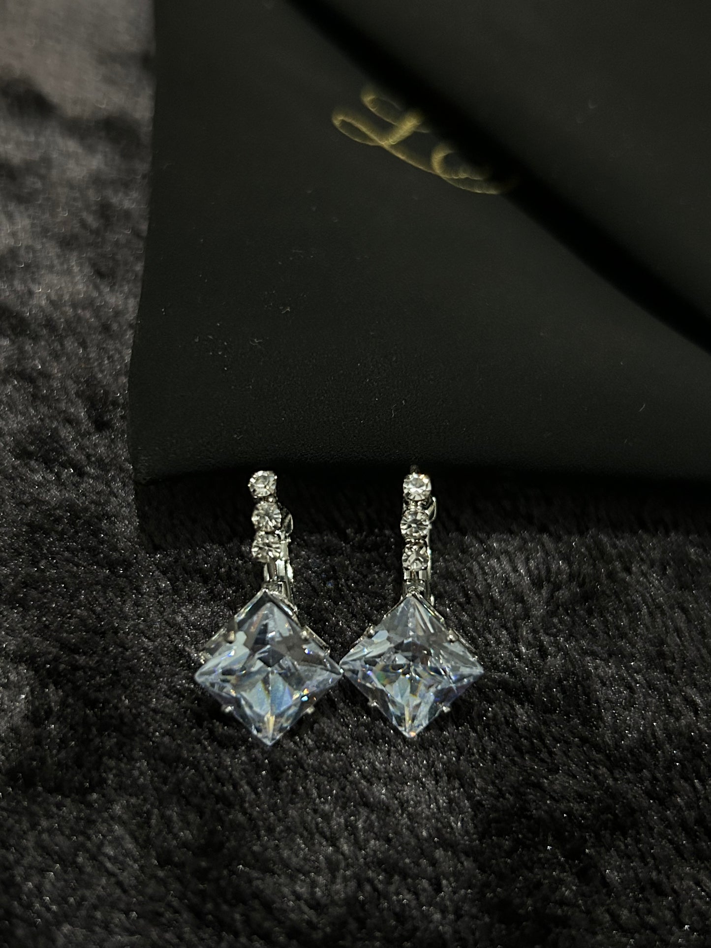 Diamond earrings